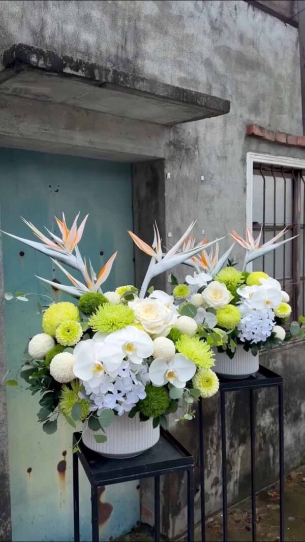 桌上型－喪禮花籃、告別式花籃：圖片 2